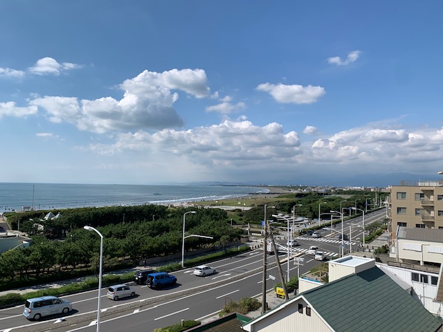 藤沢市片瀬海岸3丁目