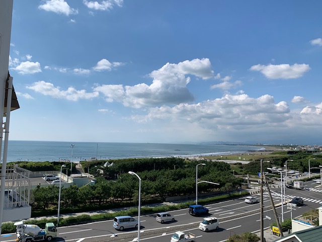 藤沢市片瀬海岸3丁目
