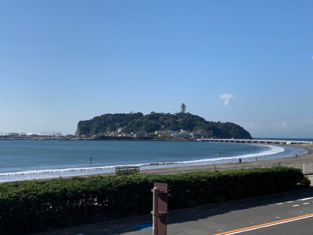 鎌倉市腰越3丁目r134ロードサイド