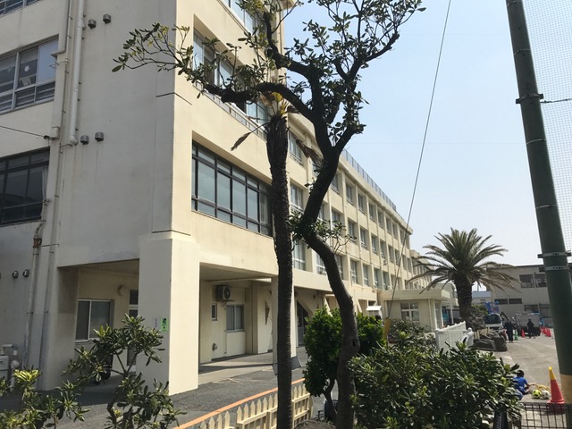 藤沢市鵠沼海岸４丁目