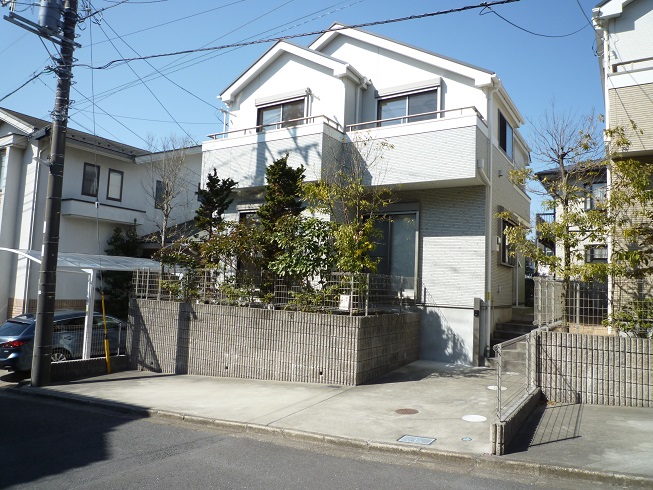 鎌倉市津　築浅中古戸建